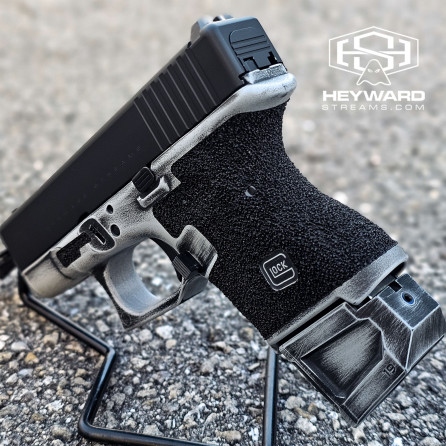 Custom G26 Gen3 – Hand Stippling, Winter Call-Duty Design, OEM Heyward Streams Style Upper, 9mm.