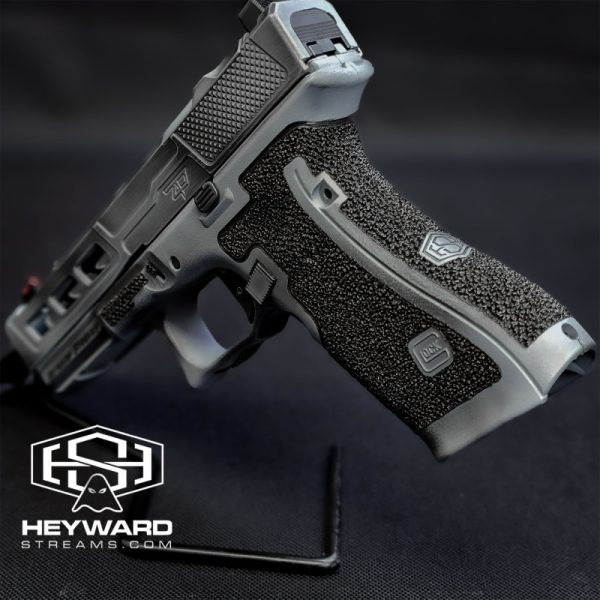 Custom Glock 17 Gen 5, Stippled, Gray Battle Worn Cerakote - Image 6